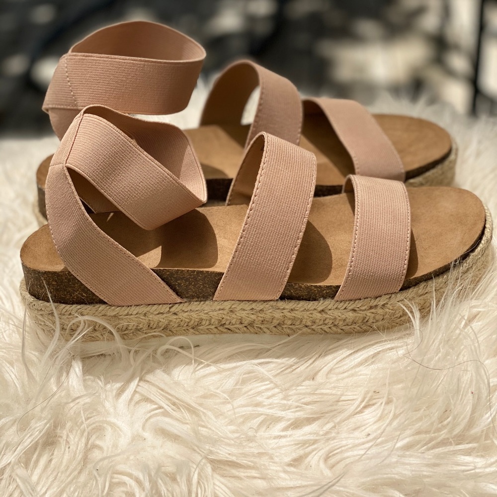 Flatform Sandals